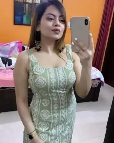 Call Girl in Dinhata